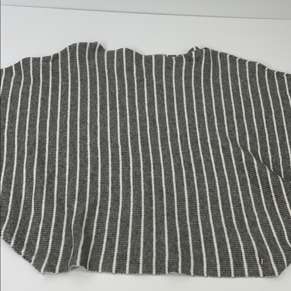 Q2 Collection size small - Picture 4 of 11